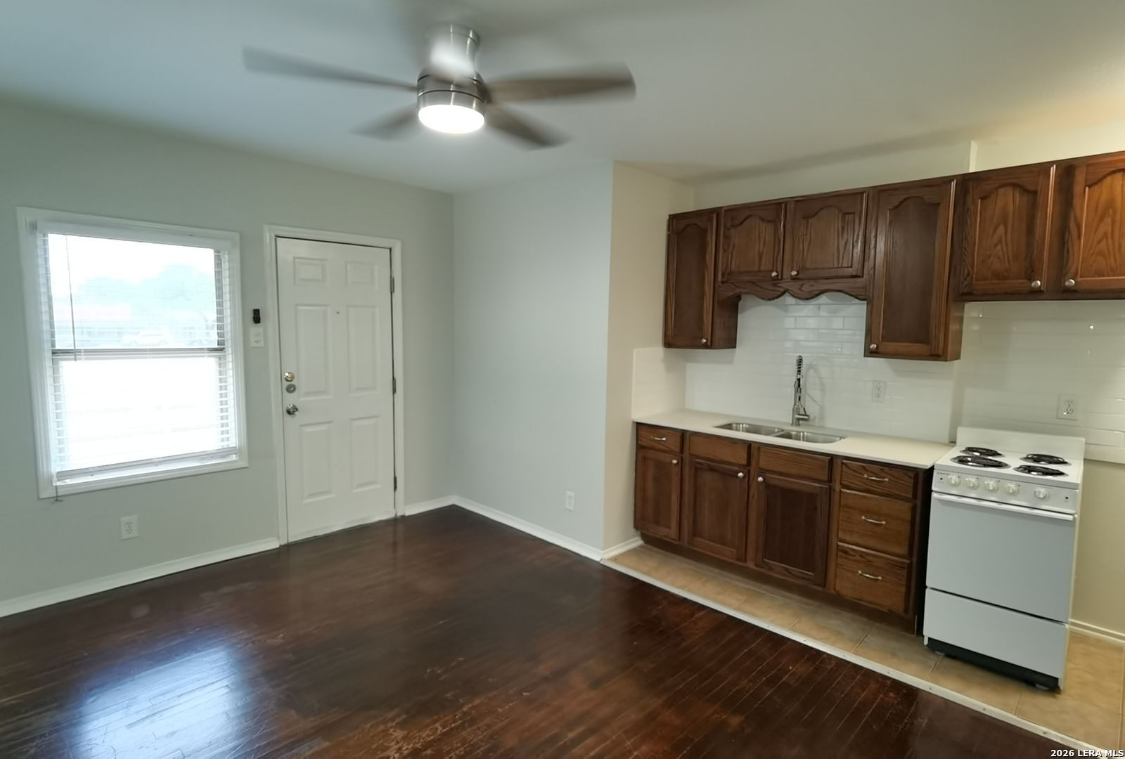 137 E Norwood Court San Antonio TX 78212