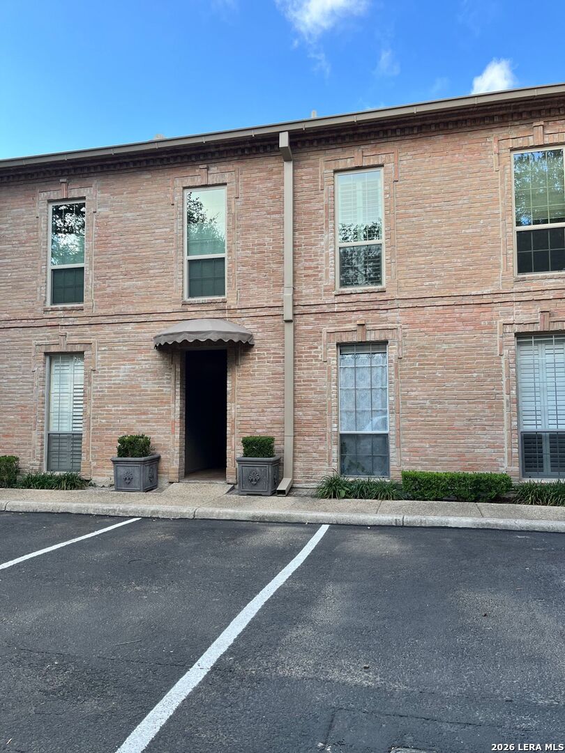 7707 Broadway San Antonio TX 78209