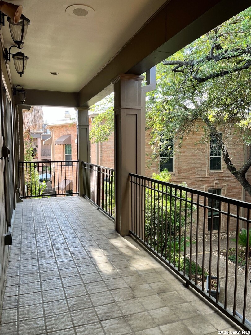 7707 Broadway San Antonio TX 78209
