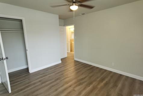 119 Knollwood San Antonio TX 78227