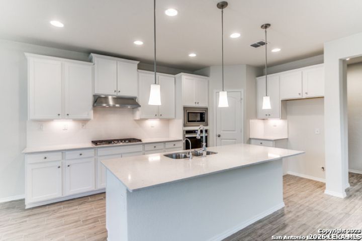 332 Aberdeen Boerne TX 78015
