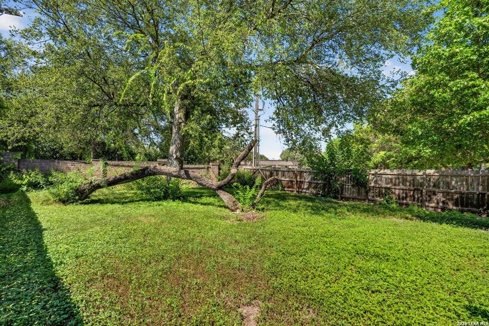 6811 Bluegrass Run San Antonio TX 78240