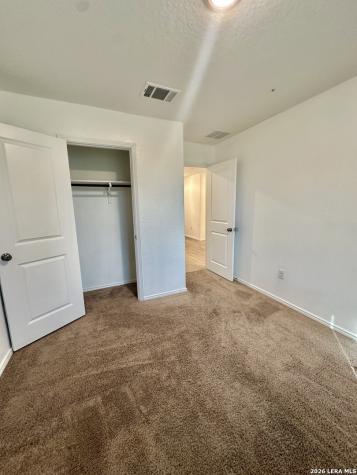 132 Avena Grove Floresville TX 78114
