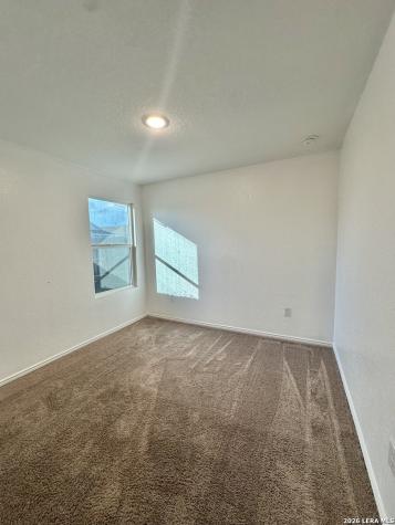 132 Avena Grove Floresville TX 78114