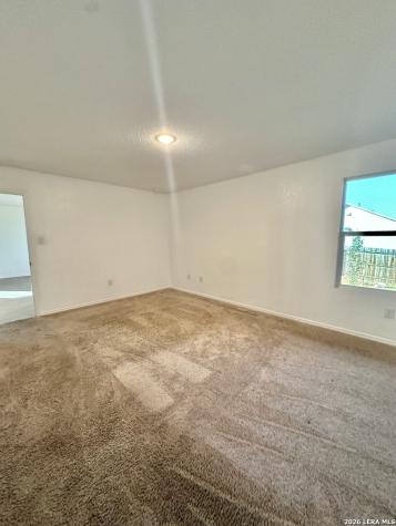 132 Avena Grove Floresville TX 78114