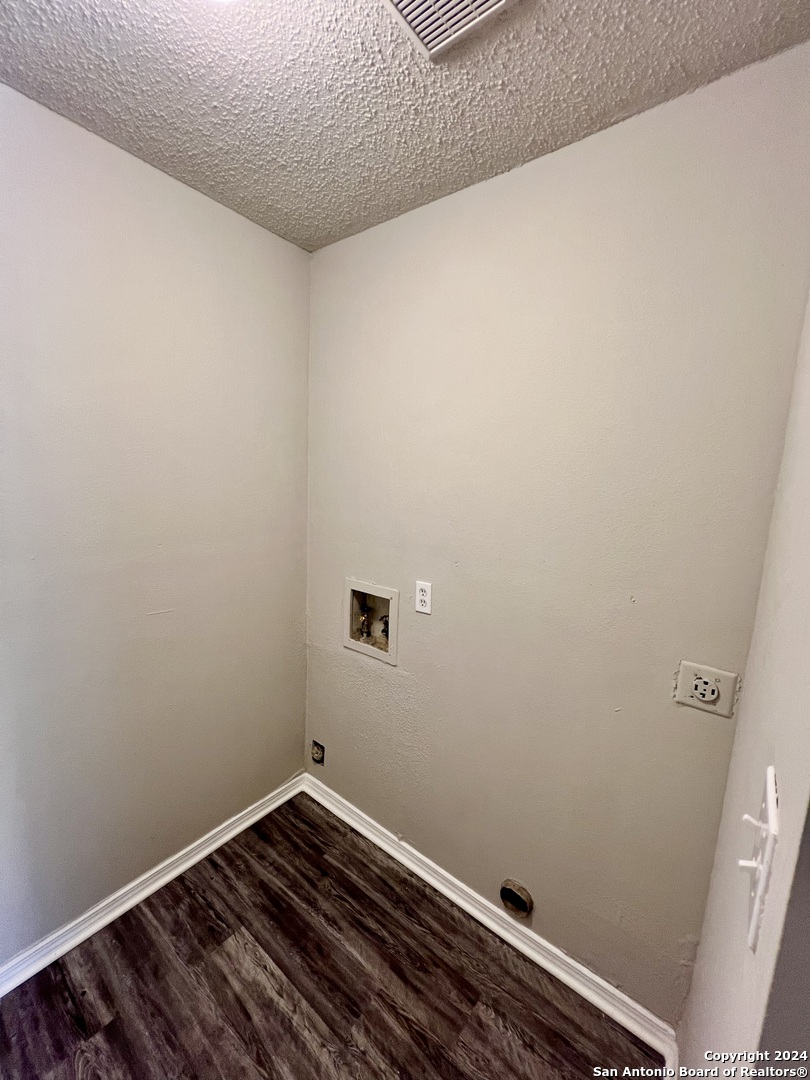 1211 Churing Drive San Antonio TX 78245