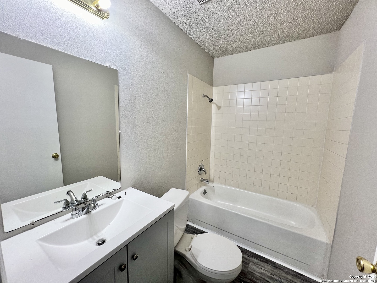 1211 Churing Drive San Antonio TX 78245