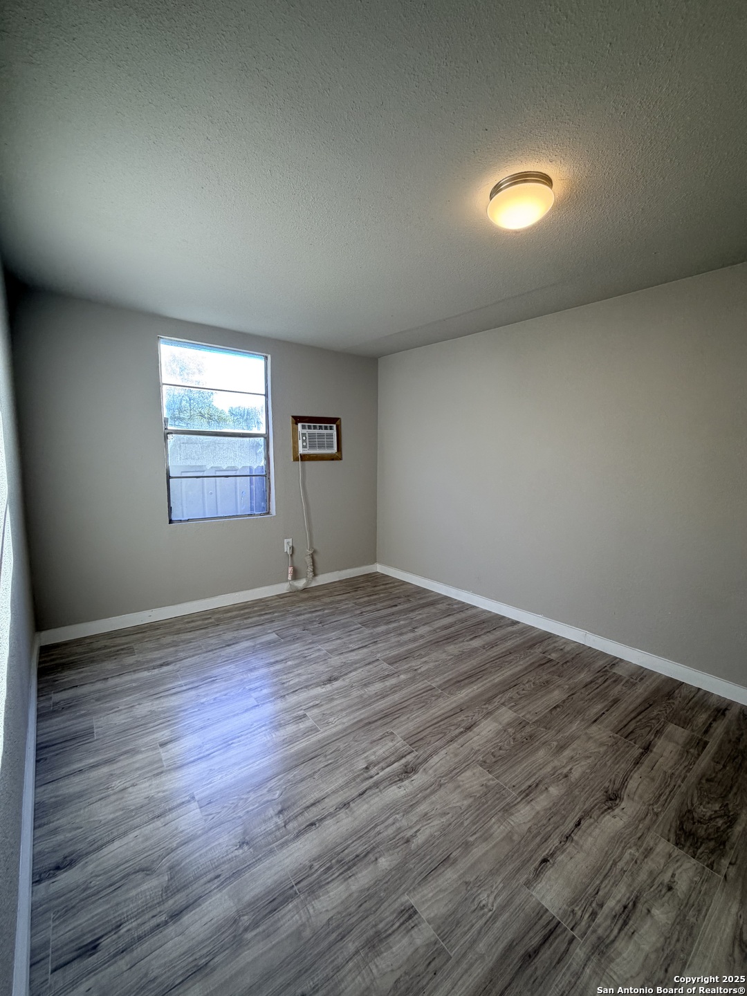 1222 Brighton San Antonio TX 78211