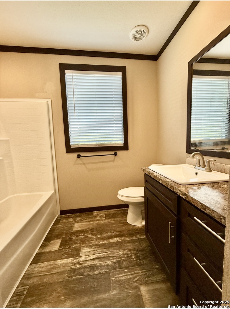 165 Maravillas Drive Pleasanton TX 78064
