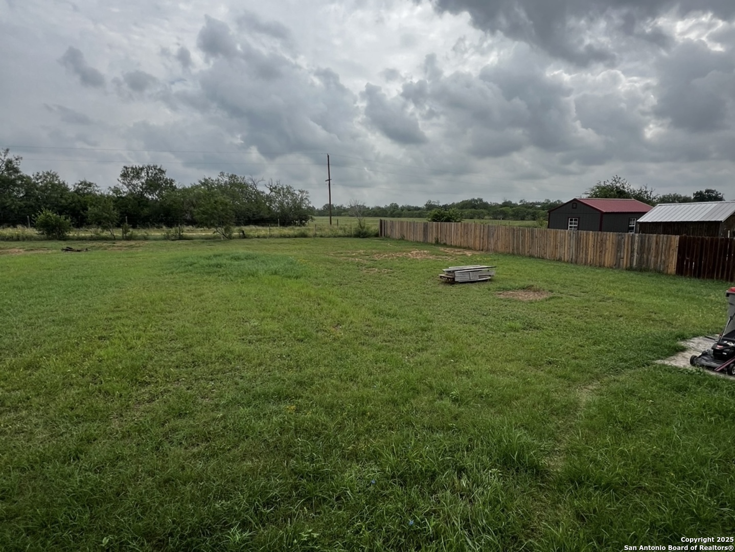 165 Maravillas Drive Pleasanton TX 78064