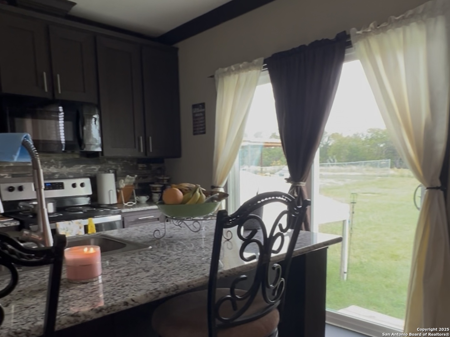 165 Maravillas Drive Pleasanton TX 78064