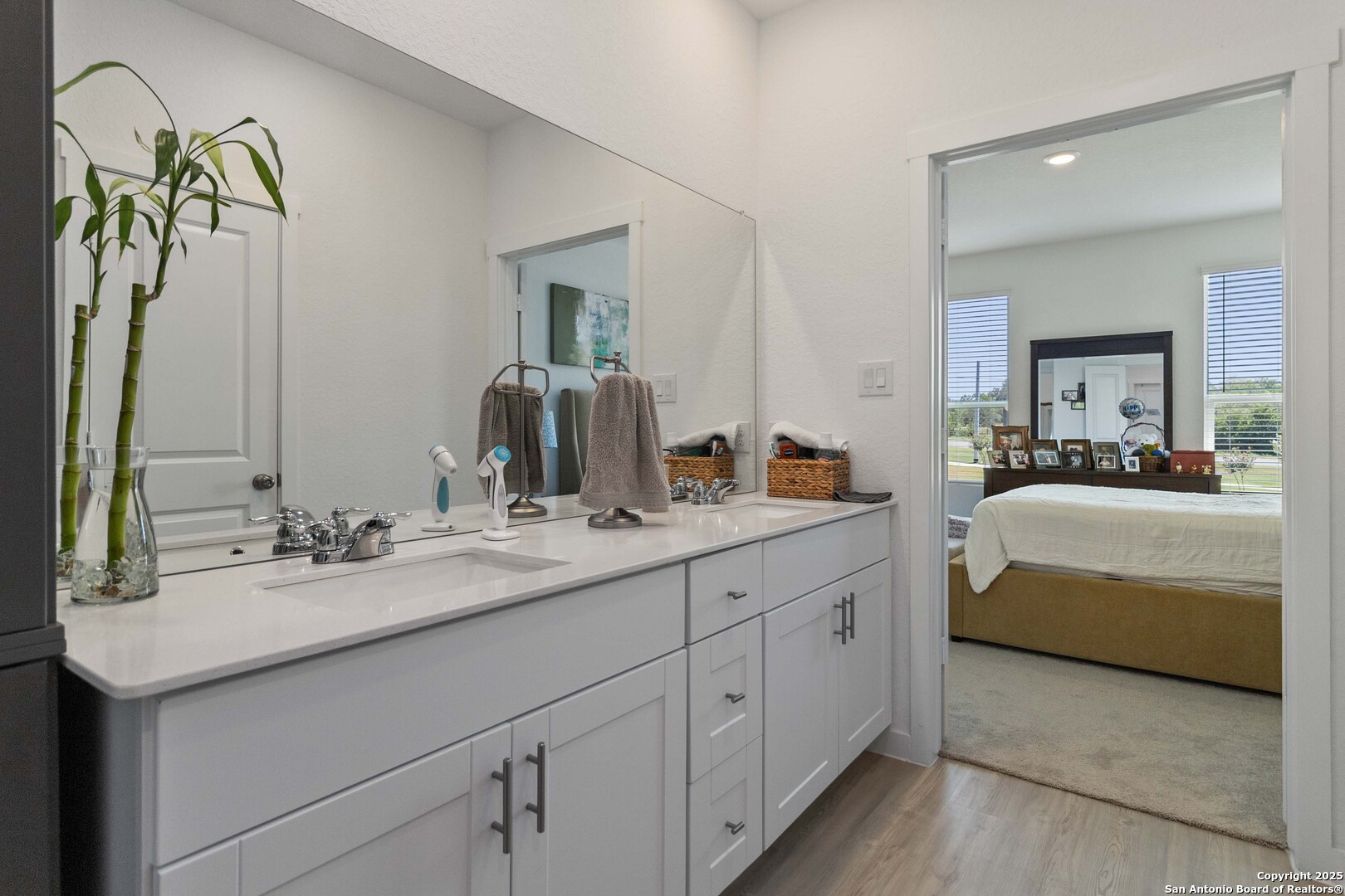 5708 Basil Chase St Hedwig TX 78152