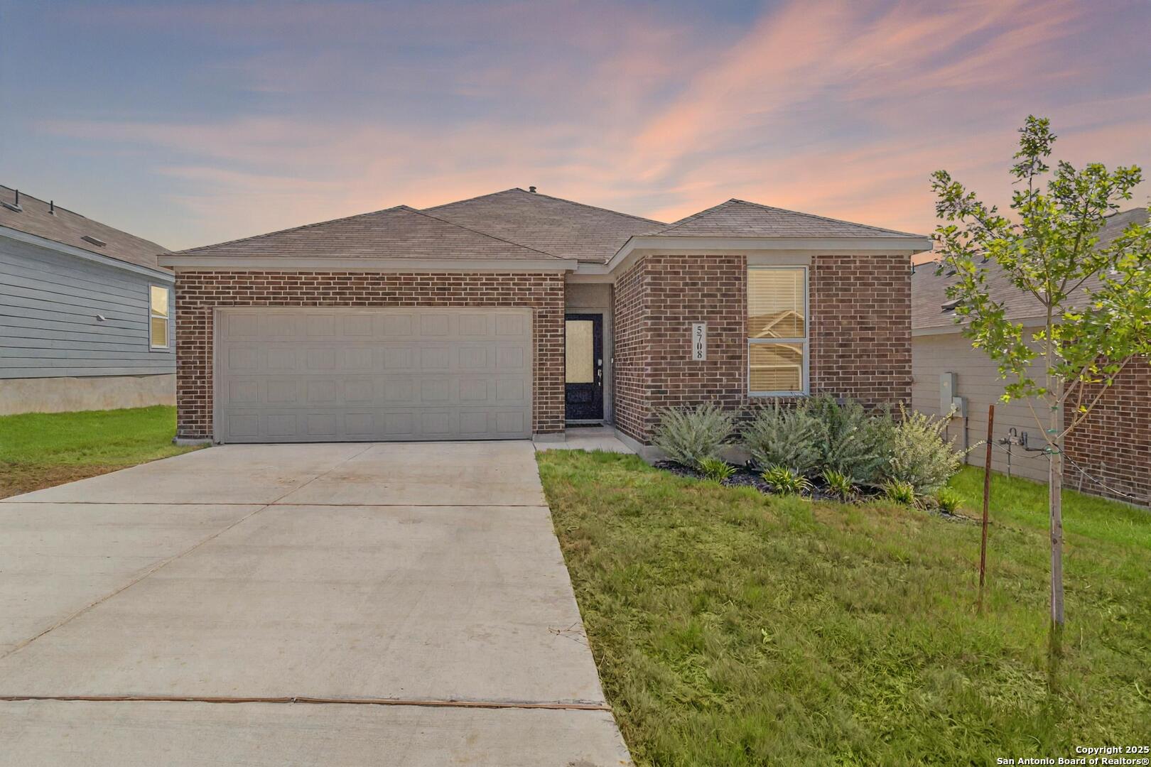 5708 Basil Chase St Hedwig TX 78152