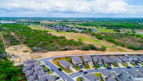 168 Honors Street Floresville TX 78114
