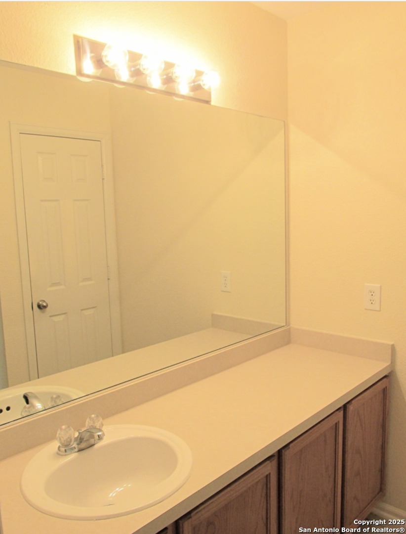13523 Bristow Dawn San Antonio TX 78217