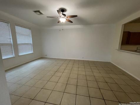 13523 Bristow Dawn San Antonio TX 78217