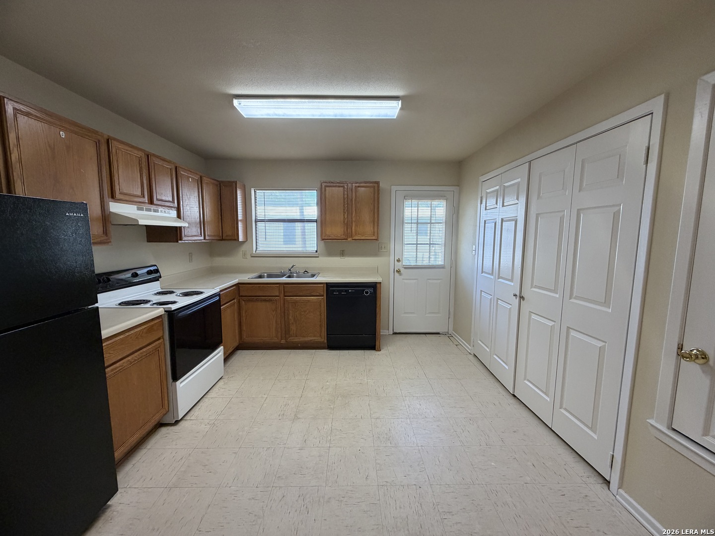 823 Dallas Street Pleasanton TX 78064