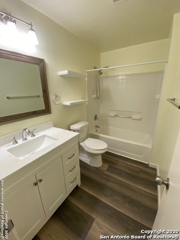 5607 Lakebend West San Antonio TX 78244