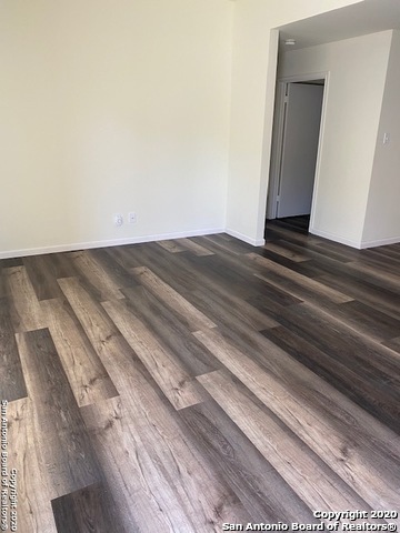 5607 Lakebend West San Antonio TX 78244