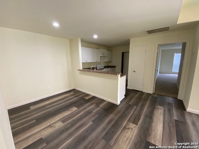 5607 Lakebend West San Antonio TX 78244