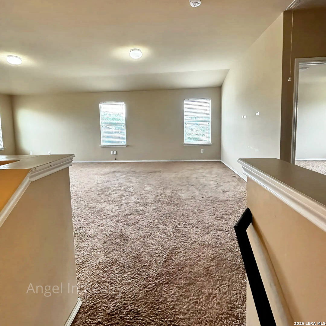 6915 Quantum Loop San Antonio TX 78252