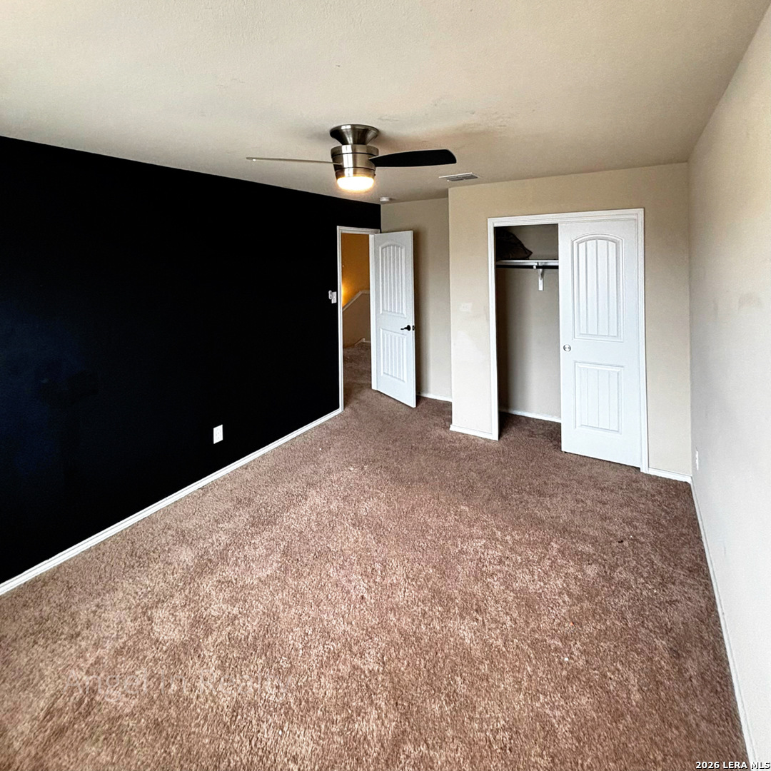 6915 Quantum Loop San Antonio TX 78252