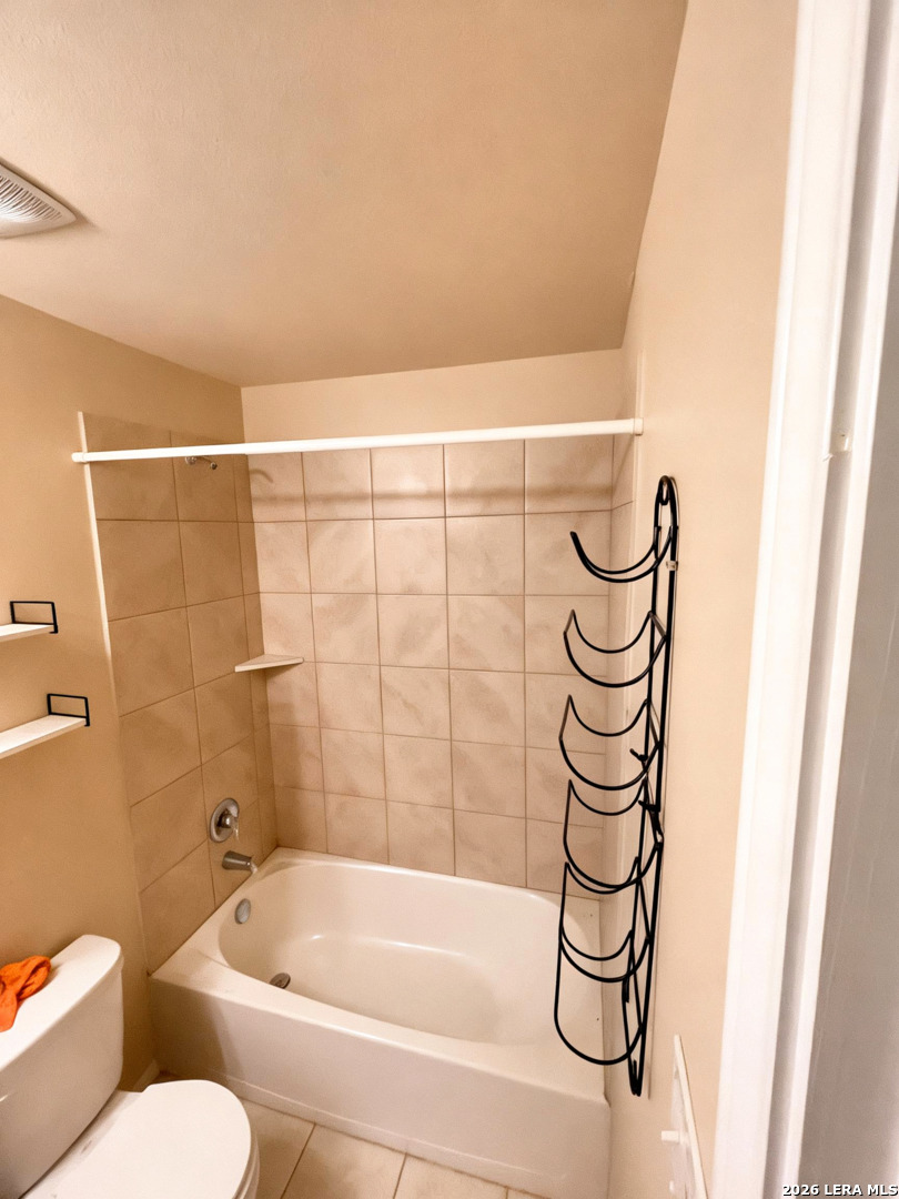 6915 Quantum Loop San Antonio TX 78252