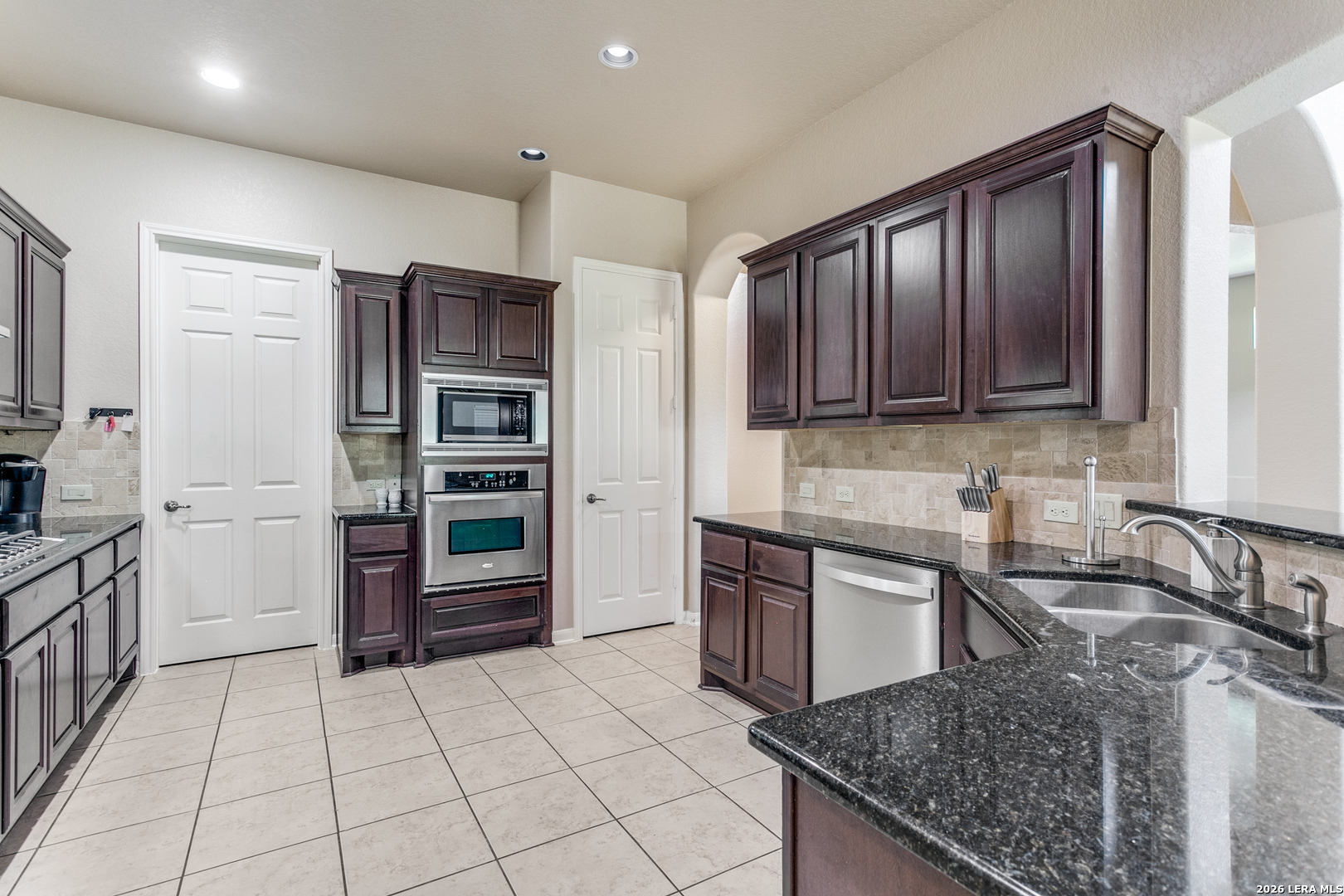 24114 Stately Oaks San Antonio TX 78260
