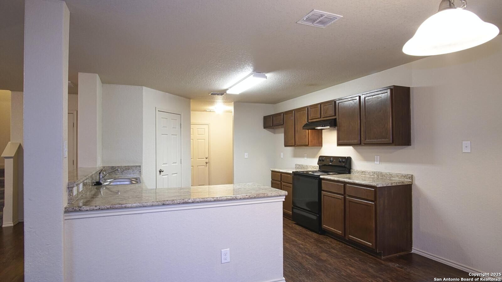 7518 Whispine San Antonio TX 78218