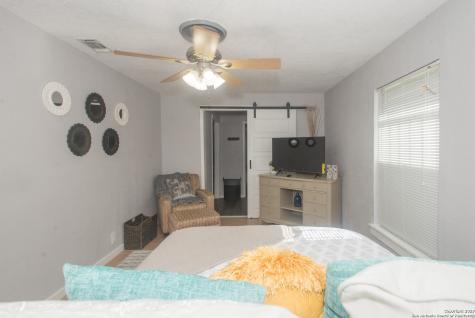 611 Brunswick San Antonio TX 78214