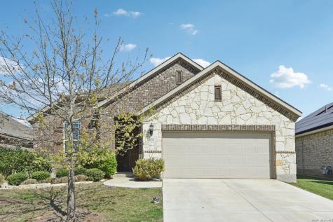 131 Dovetail Street Boerne TX 78006