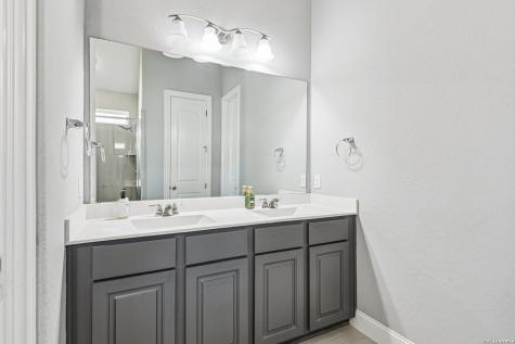 131 Dovetail Street Boerne TX 78006