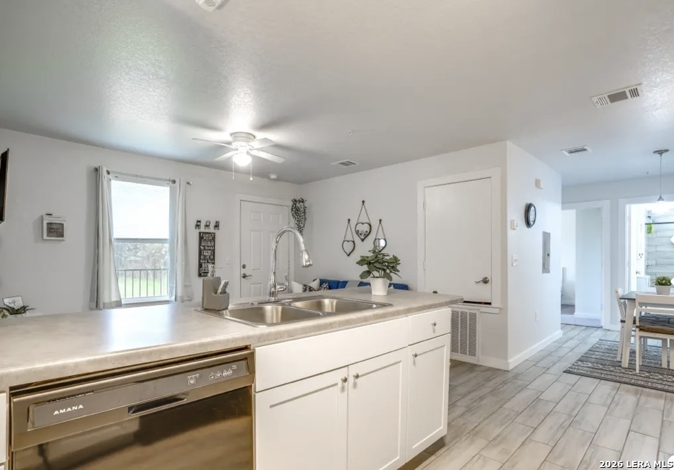 6423 Melissa Ann San Antonio TX 78249