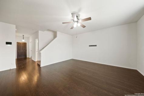 9947 Cowboy Lane San Antonio TX 78254