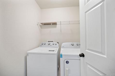9947 Cowboy Lane San Antonio TX 78254