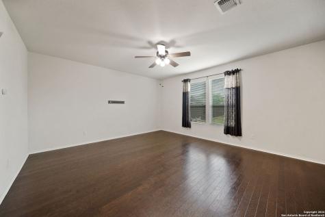 9947 Cowboy Lane San Antonio TX 78254