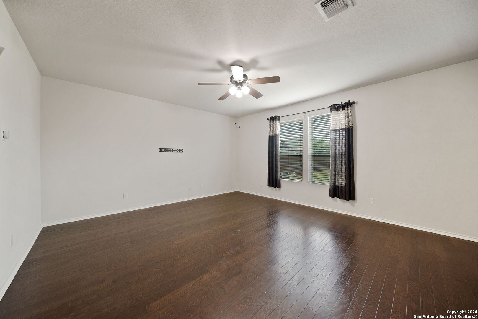 9947 Cowboy Lane San Antonio TX 78254