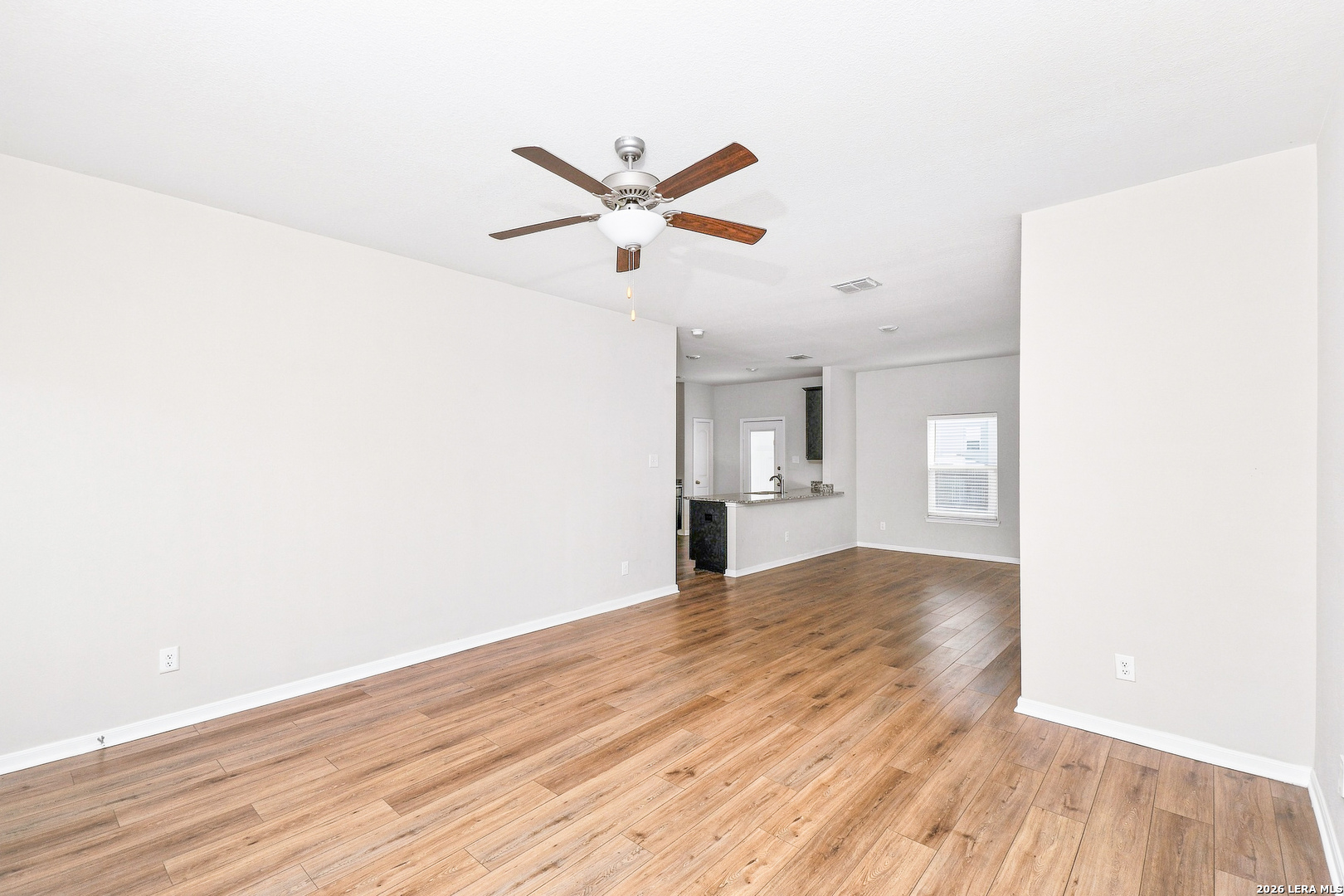 9127 Bennett Forest Converse TX 78109