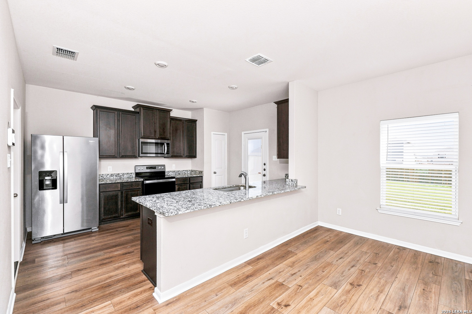 9127 Bennett Forest Converse TX 78109