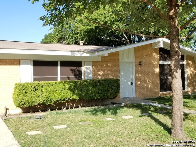 214 Beechwood Avenue Universal City TX 78148