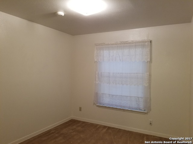 214 Beechwood Avenue Universal City TX 78148