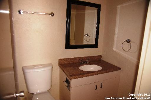 414 Kings Court San Antonio TX 78212
