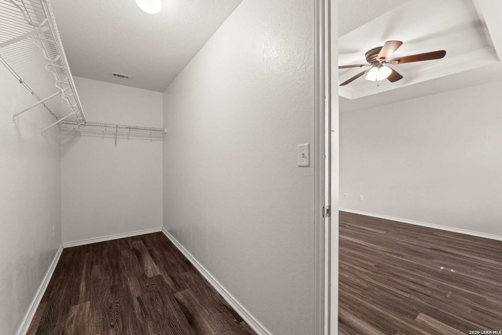 8966 N Oakwood Park San Antonio TX 78254