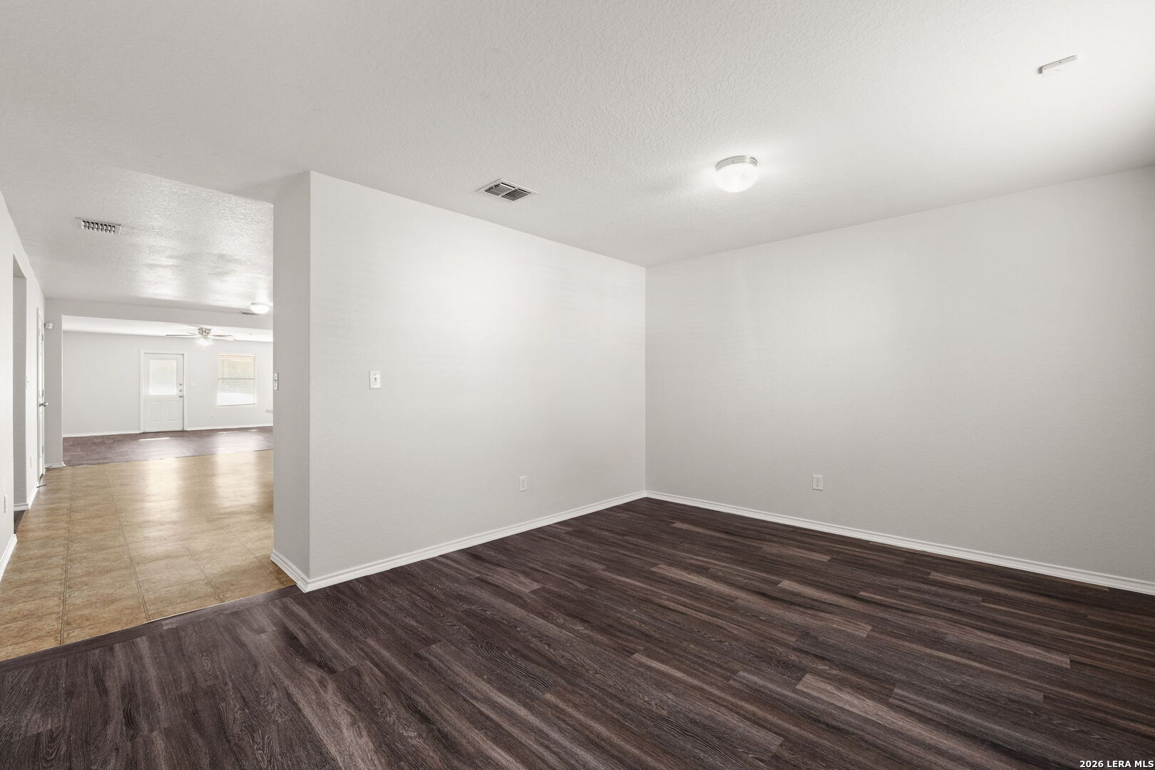 8966 N Oakwood Park San Antonio TX 78254