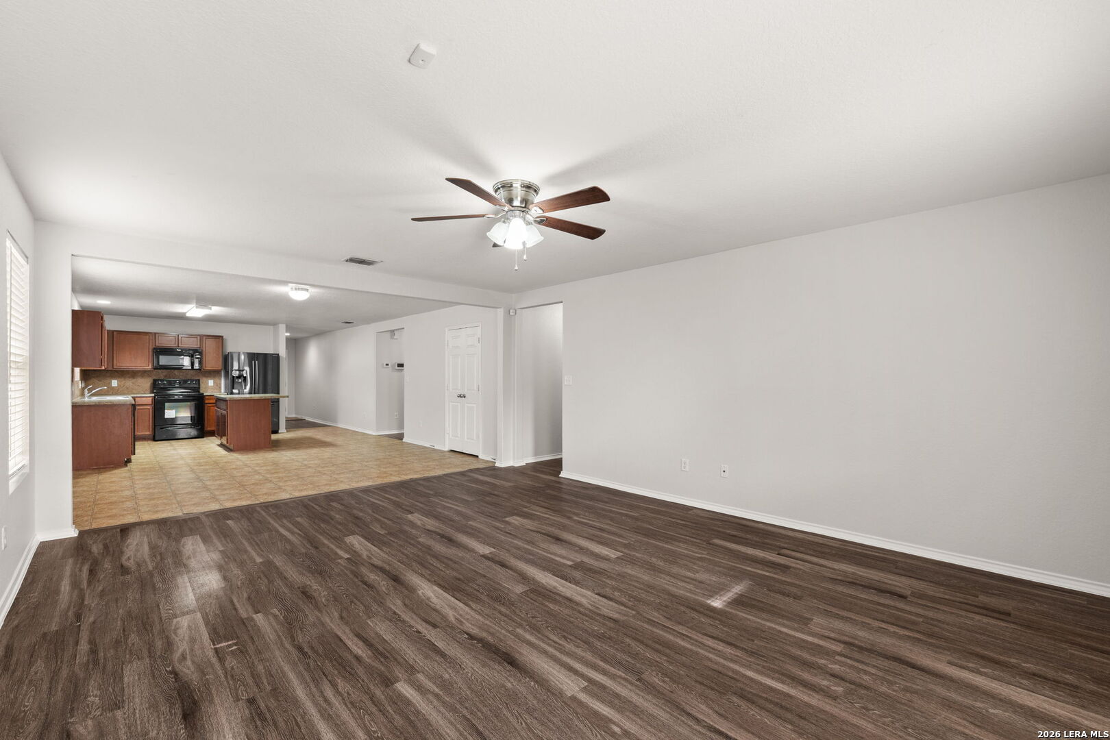 8966 N Oakwood Park San Antonio TX 78254