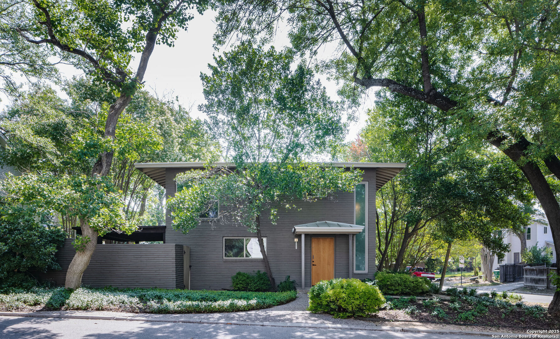 221 Ogden Lane Alamo Heights TX 78209
