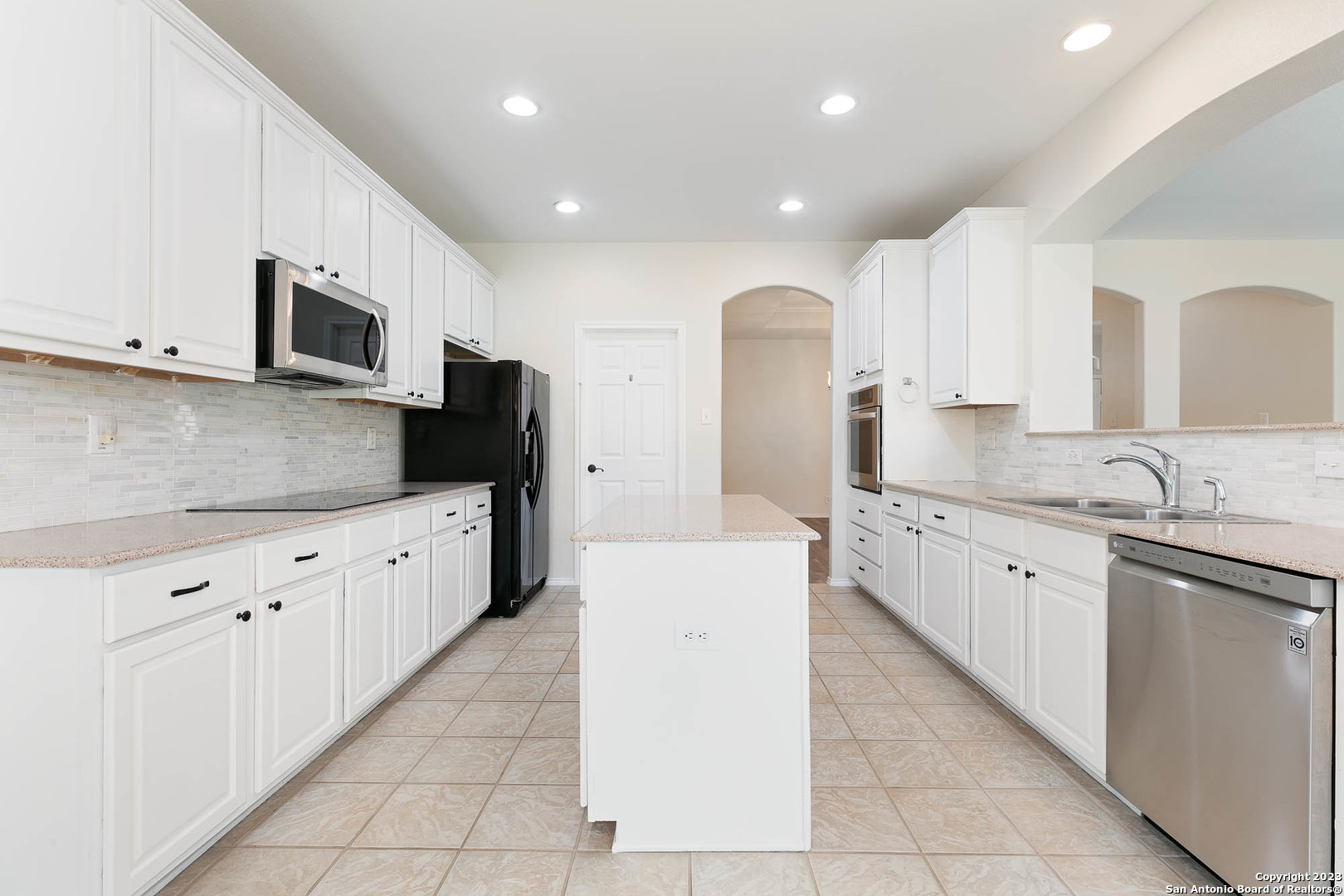 133 Shadow Knolls Boerne TX 78006