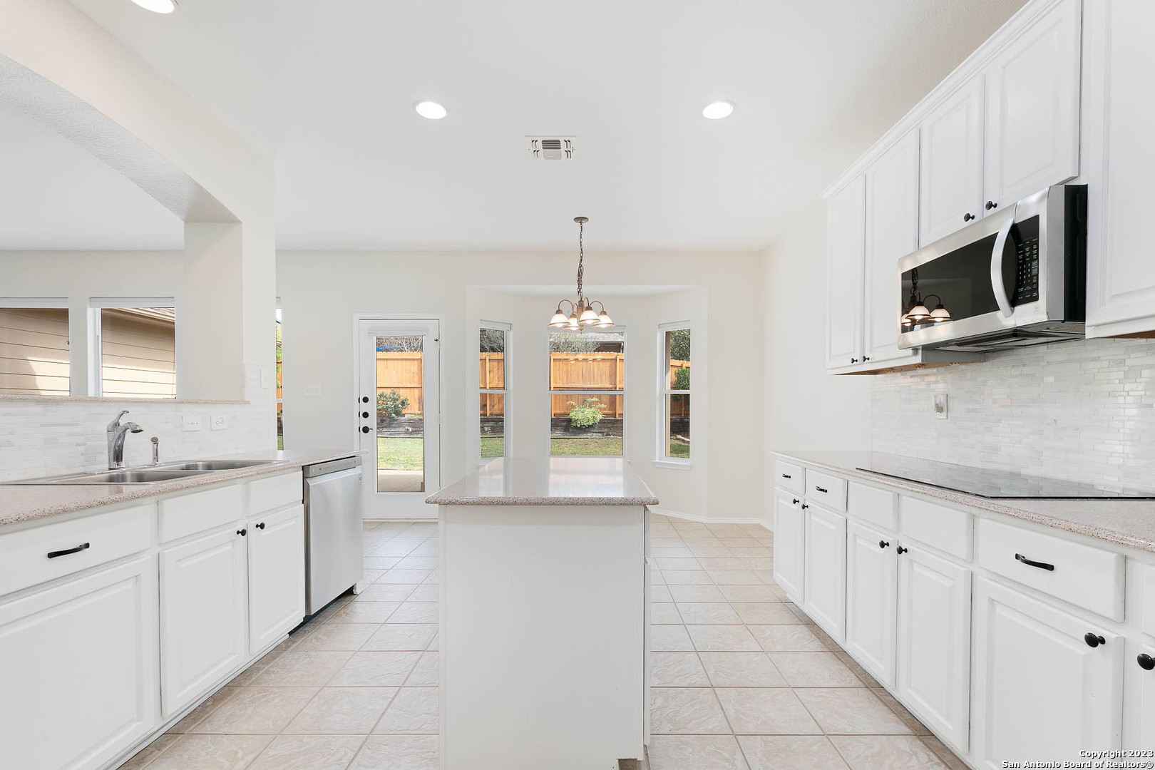 133 Shadow Knolls Boerne TX 78006