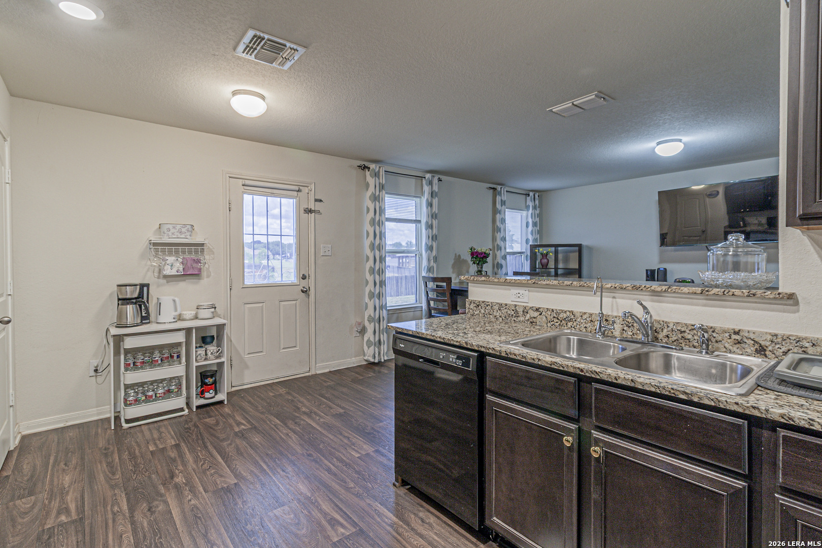 2831 Lavender San Antonio TX 78222