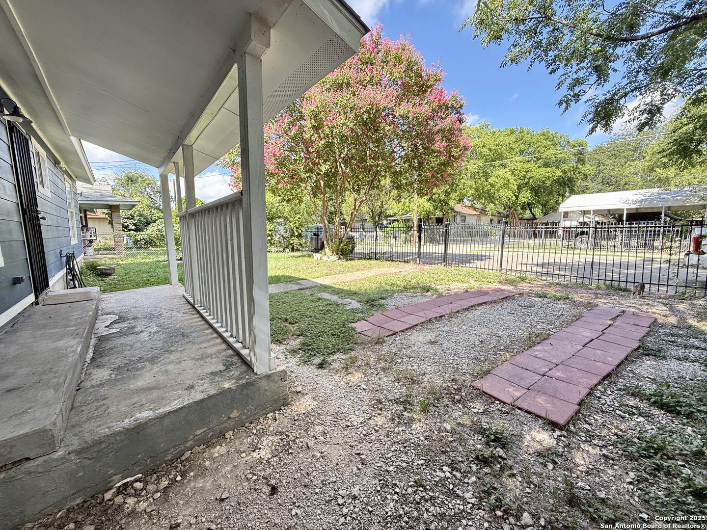 230 S San Gabriel Avenue San Antonio TX 78237